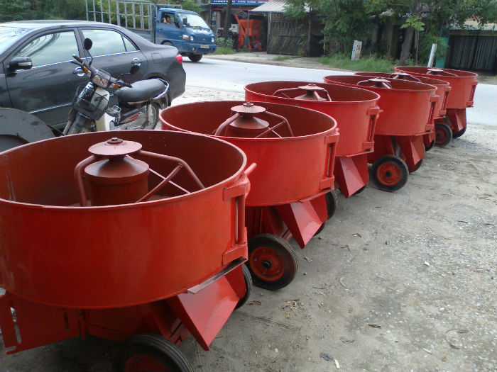 Máy trộn bê tông cưỡng bức: Cấu tạo, ưu điểm và phân loại